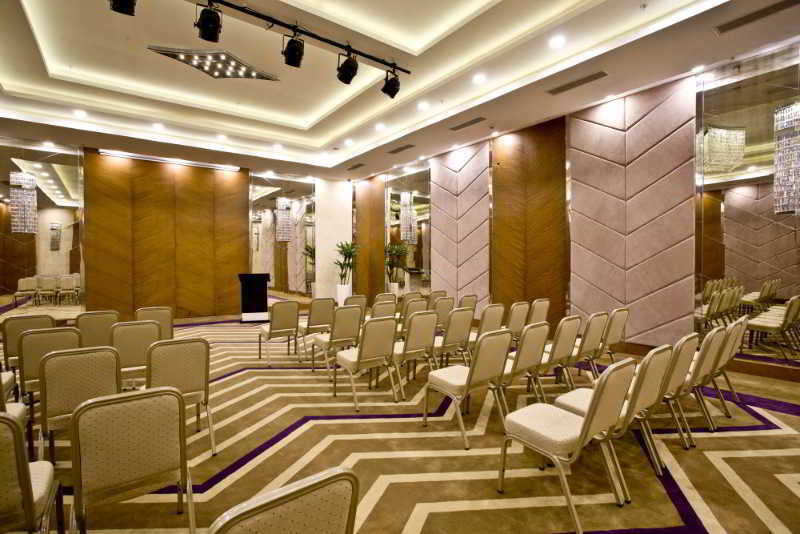 Holiday Inn Gaziantep By Ihg Eksteriør billede